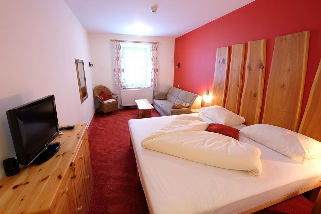 Alpenhotel Marcius Sonnenalpe Nassfeld Eksteriør billede